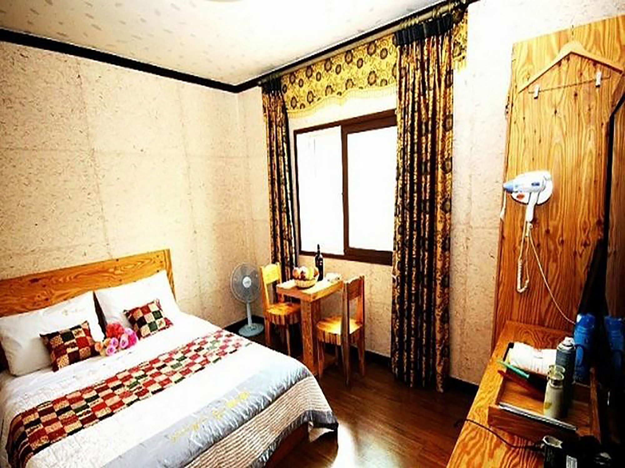 Gung Hotel Jeonju Exterior photo
