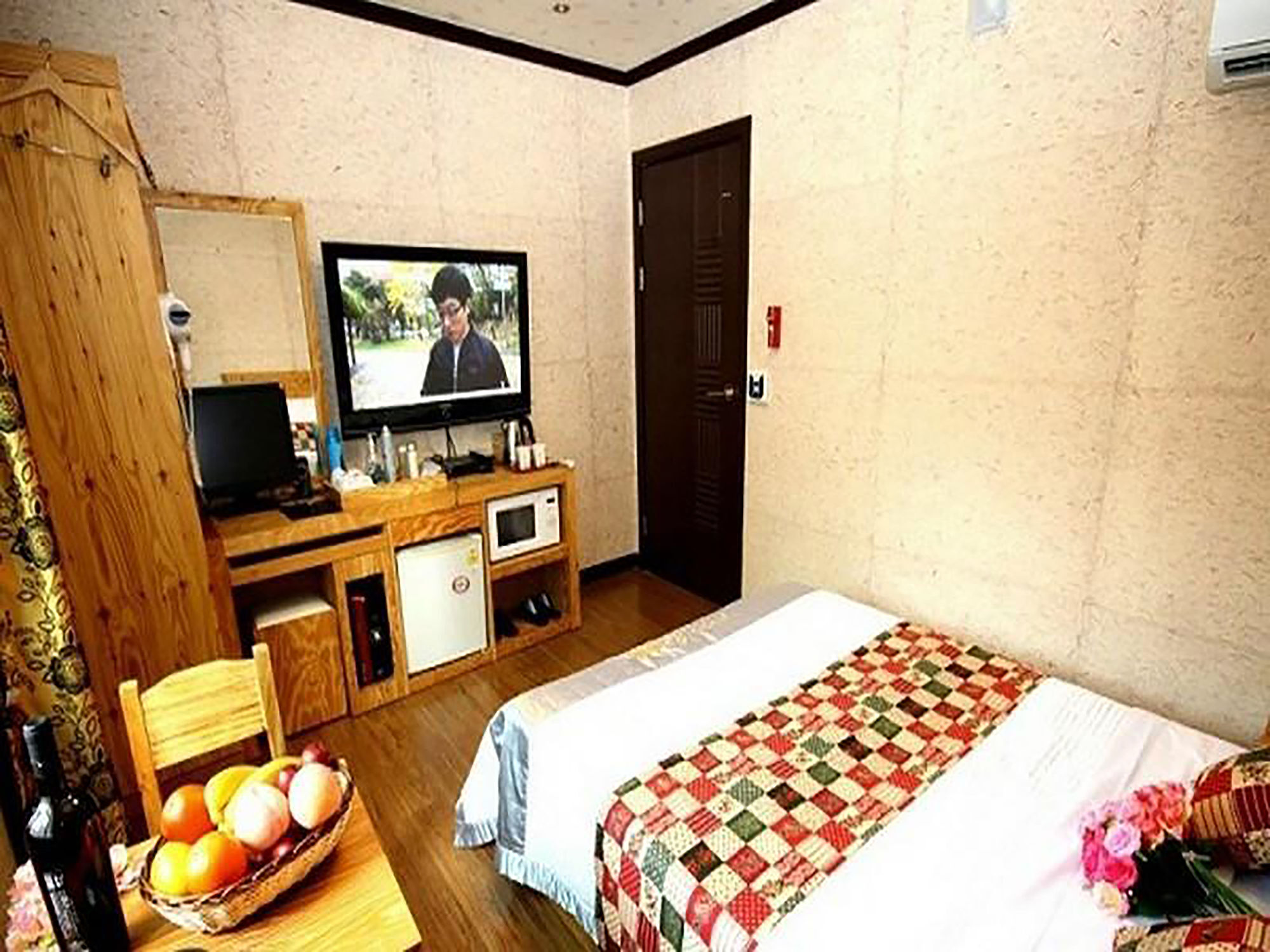 Gung Hotel Jeonju Exterior photo